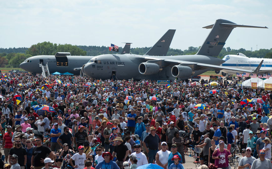 The Ultimate Guide to U.S. Military Air Shows (Blue Angels, Thunderbirds, Tips, Schedules & What to Wear)