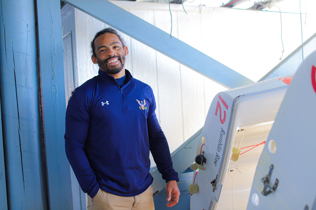 U.S. Navy Under Armour Performance Quarter Zip Pullover (Midnight Navy)