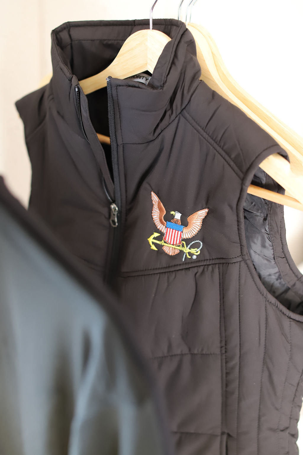 U.S. Navy Vest MENS (Black)