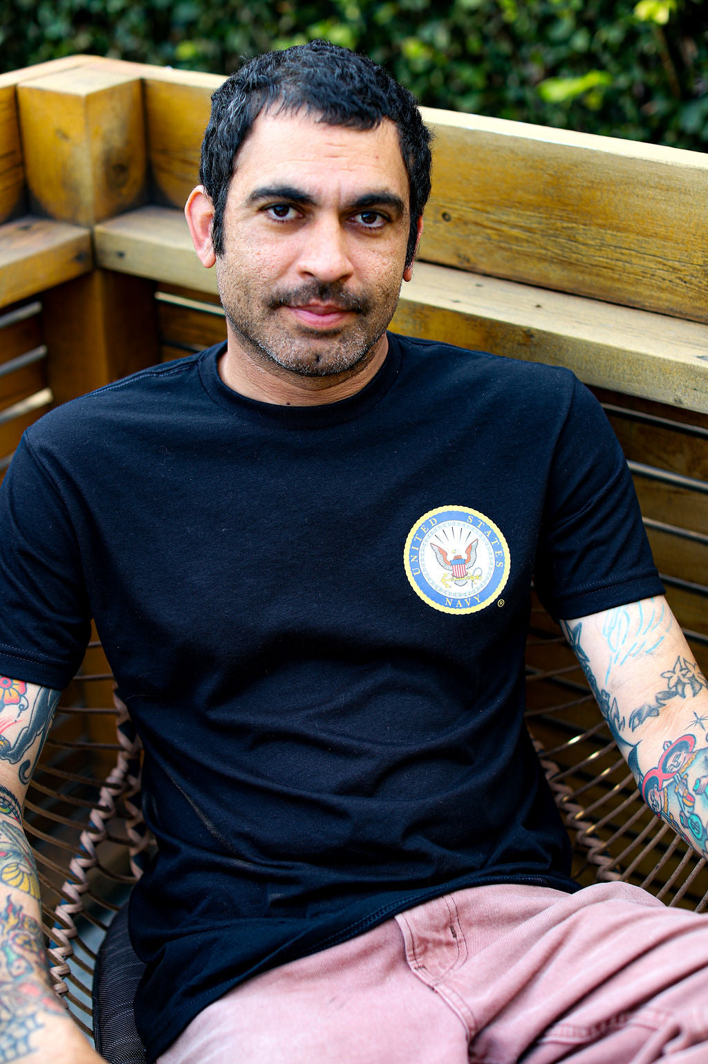 Navy Veteran T-Shirt (Black Heather)